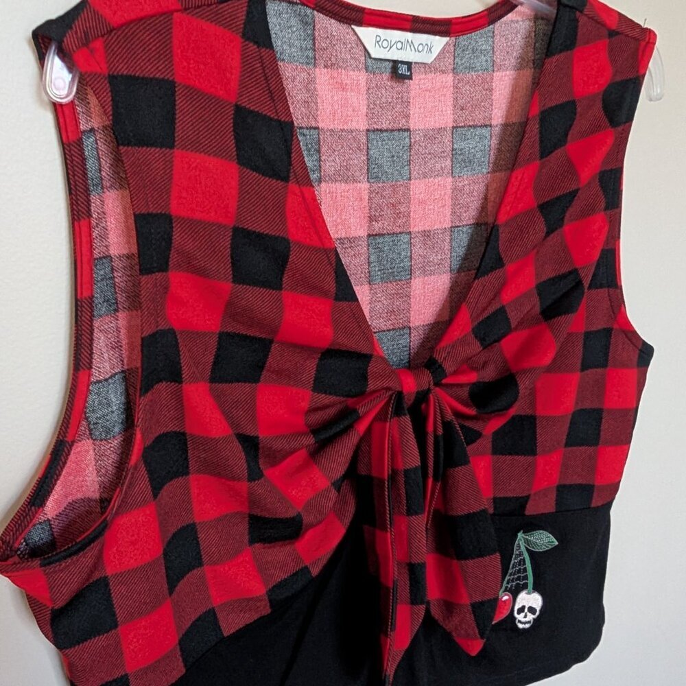 Royal Monk 3X buffalo plaid v-neck crop top skull cherry spiderweb EUC - Picture 3 of 10